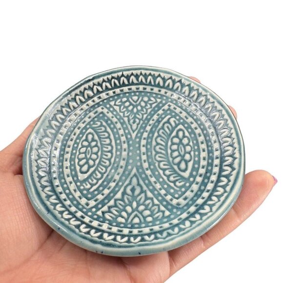 Hand Made Studio Pottery Small Dish Plate Pattern Textured Artist Signed KJ - Picture 7 of 12